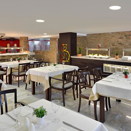 Alua Palmanova Bay Aparthotel Kültér fotó