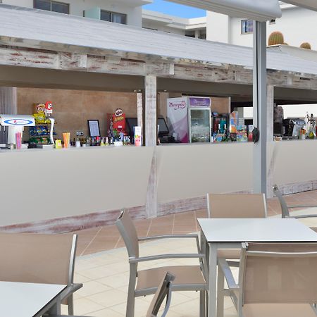 Alua Palmanova Bay Aparthotel Kültér fotó