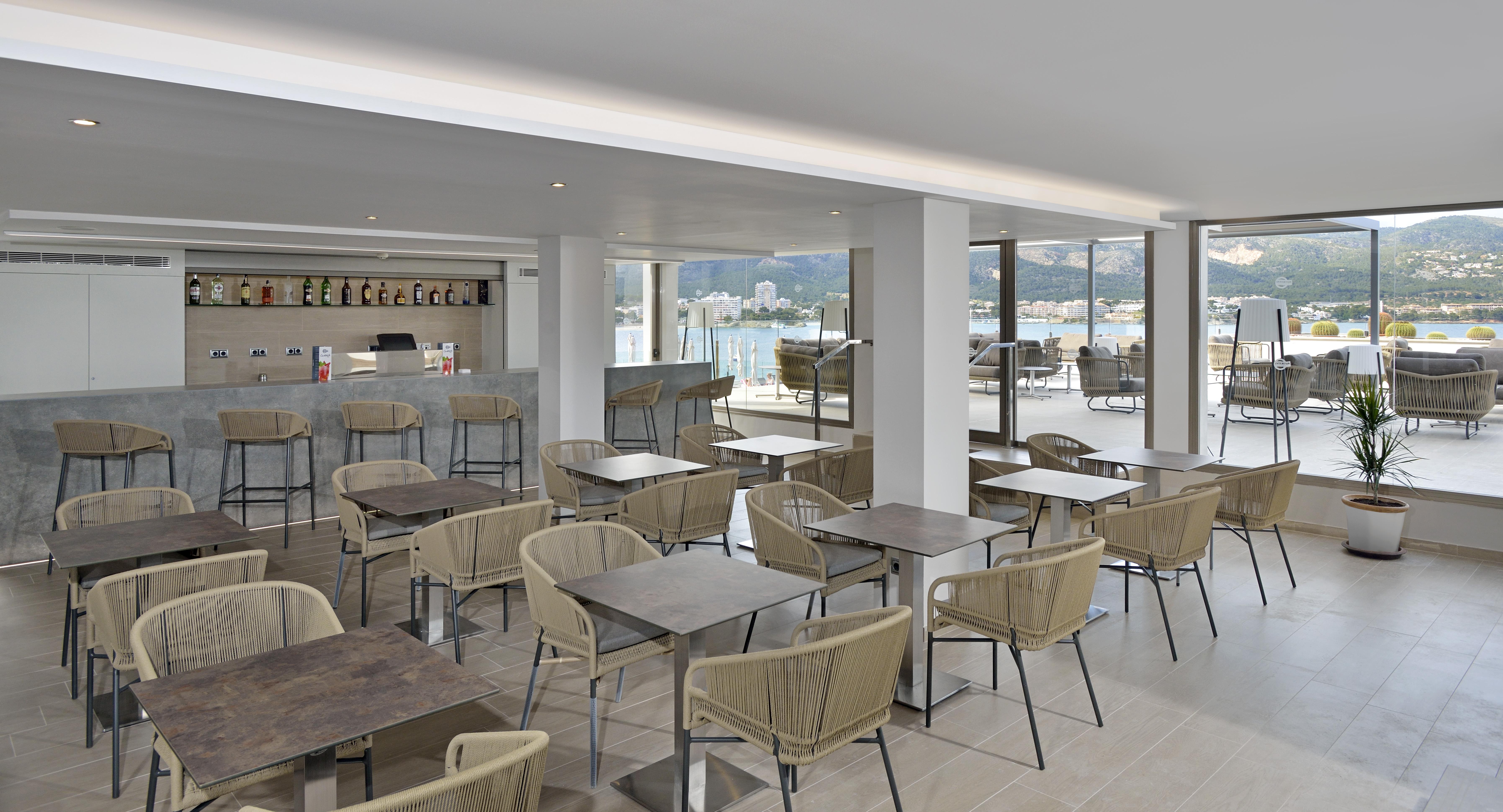 Alua Palmanova Bay Aparthotel Kültér fotó