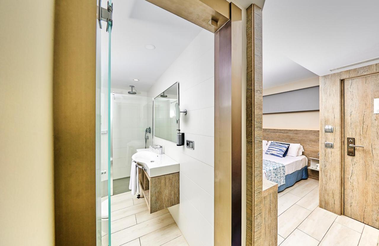 Alua Palmanova Bay Aparthotel Kültér fotó