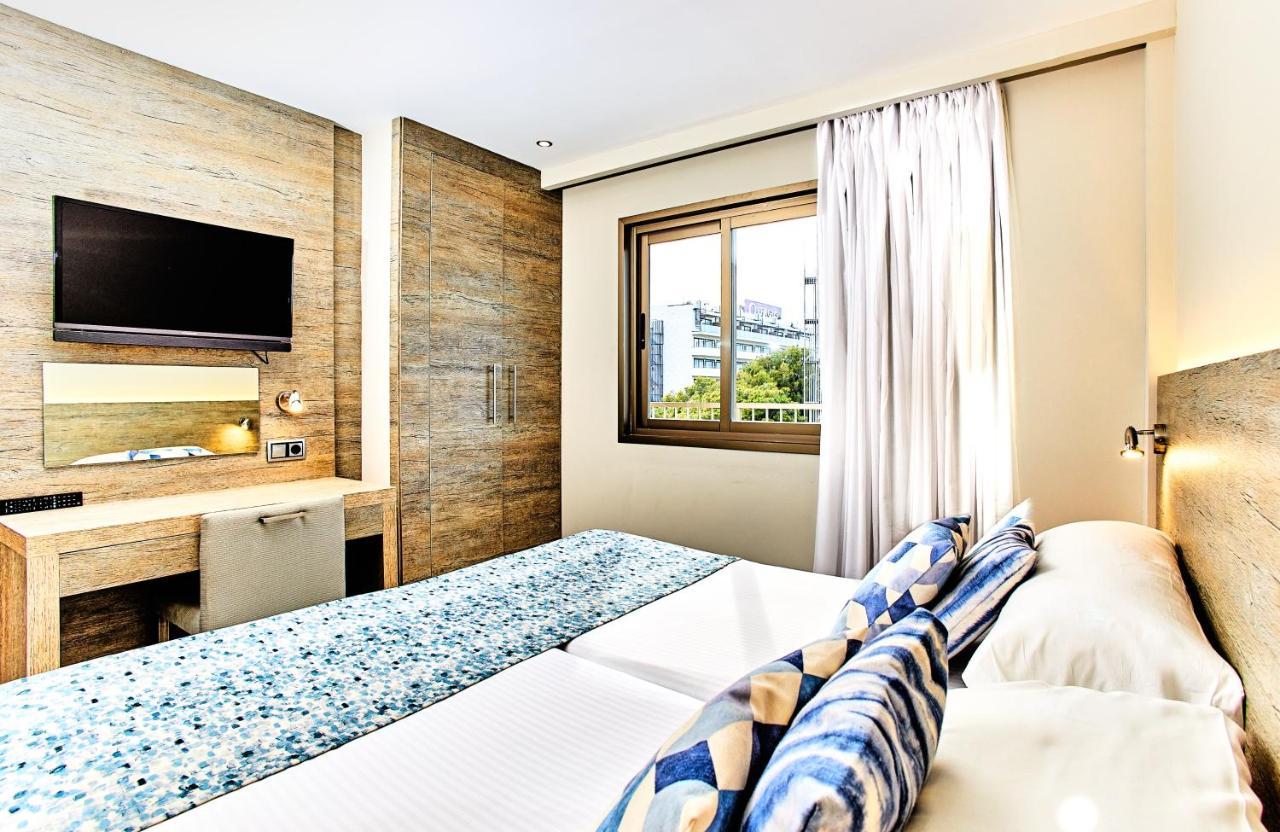 Alua Palmanova Bay Aparthotel Kültér fotó